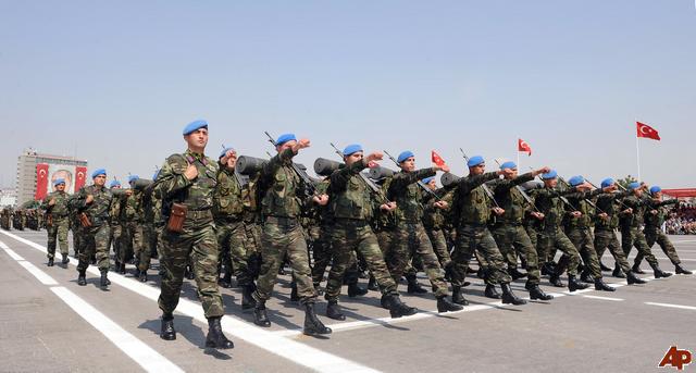 Turkey (402,000 Personnel)